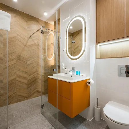 Chmielna Prestige By Bookinghost Apartamento *