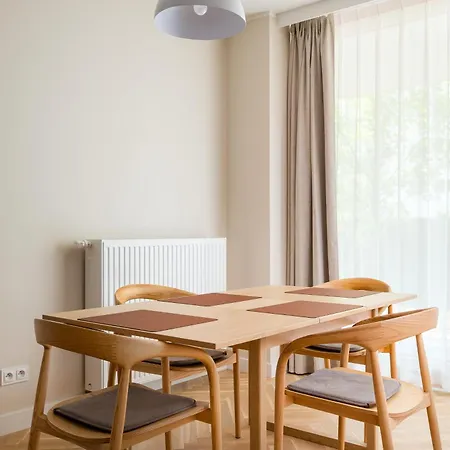 Chmielna Prestige By Bookinghost Apartamento Varsóvia